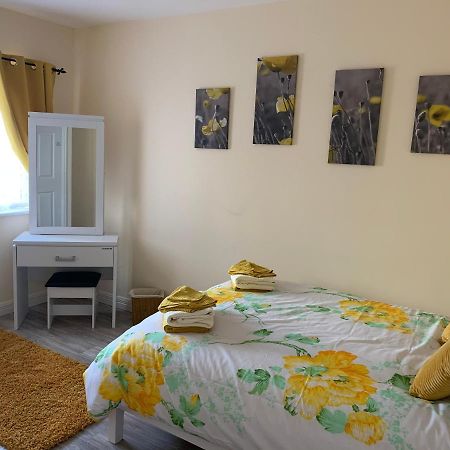 Mayfield House Holiday Home Ballinrobe Bagian luar foto