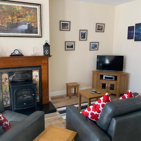Mayfield House Holiday Home Ballinrobe Bagian luar foto
