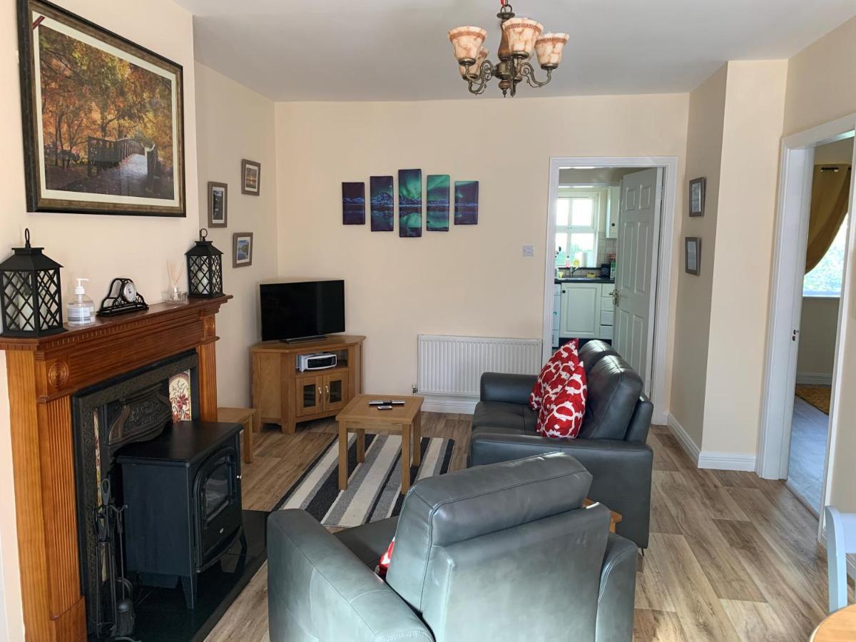 Mayfield House Holiday Home Ballinrobe Bagian luar foto