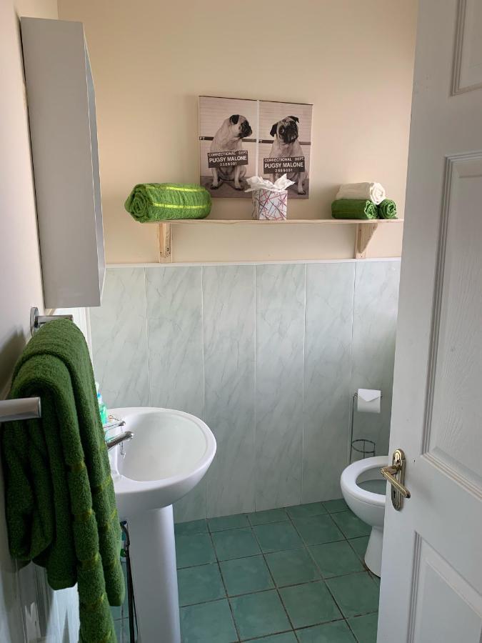 Mayfield House Holiday Home Ballinrobe Bagian luar foto